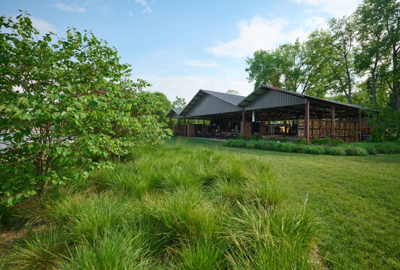 Hutton Brickyards Riverfront Hotel & Venue Kingston Eksteriør billede